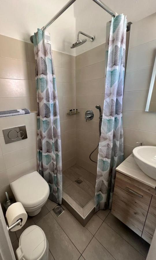Firaxenia Rooms Экстерьер фото