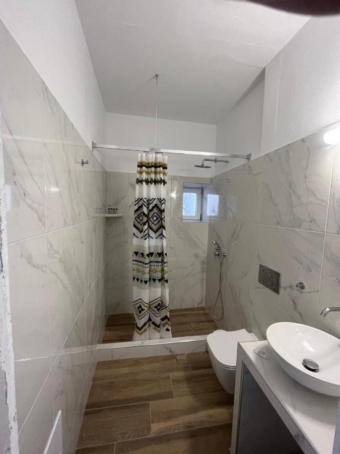 Firaxenia Rooms Экстерьер фото