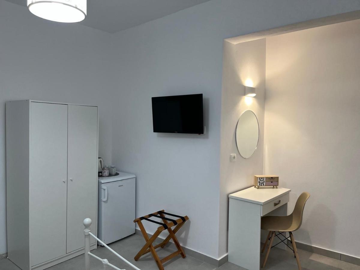 Firaxenia Rooms Экстерьер фото
